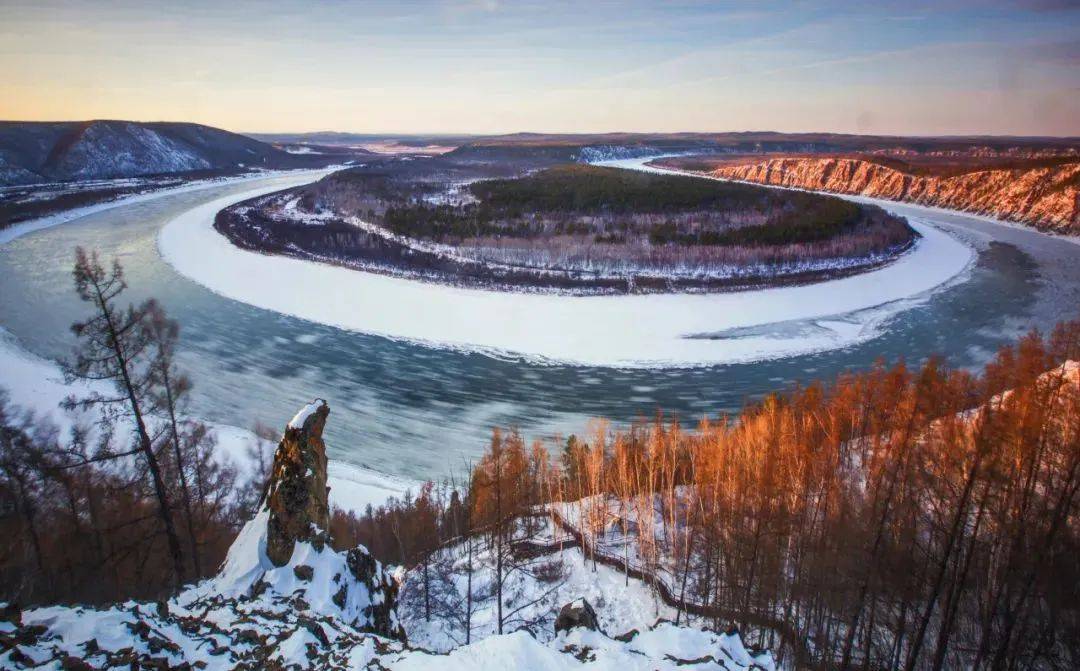 黑龙江,暖阳映照下的家乡与温馨家园故事